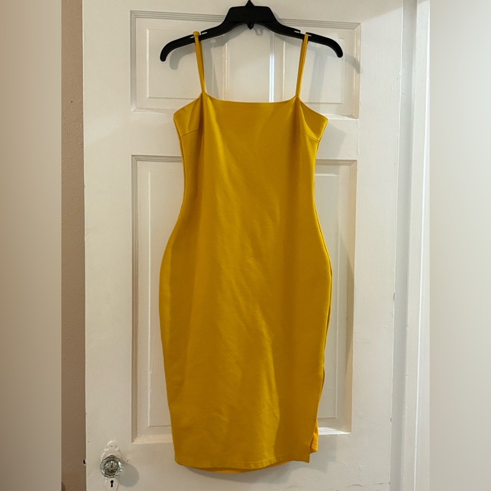 Paulina Mustard Yellow Bodycon Midi Dress